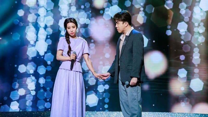 才喊要娶翁鈺鈞　許志豪七夕偷牽正妹女星
