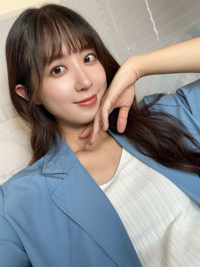 洪詩時常在社群分享四兒日常,近日提及女兒因不明原因高燒不斷。(圖/翻攝自IG @angelhong)