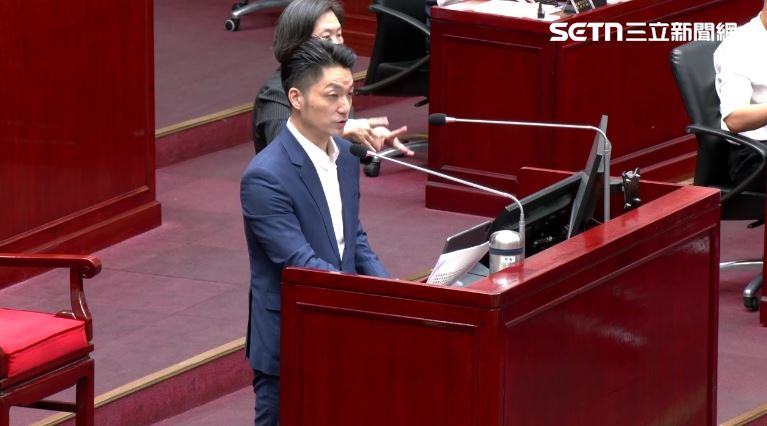 蔣萬安赴北市議會專案報告(圖/翻攝畫面)