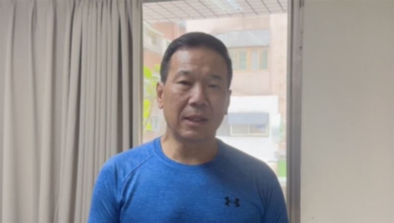 小草出征藍配票喊換成吳怡萱　鍾小平回應