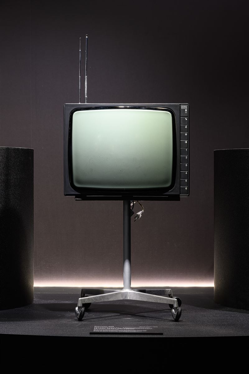 Bang & Olufsen A Century of Beautiful Sound 百年聲藝紀念展-Beovision 600