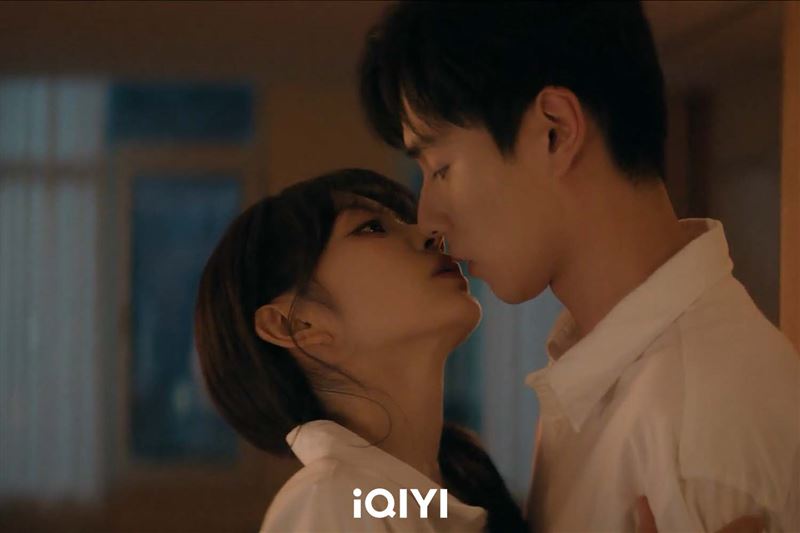 田曦薇在《天才，少女》中直球對決胡一天。（圖／愛奇藝提供）