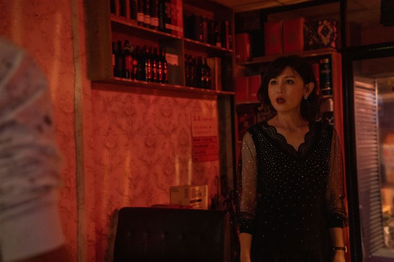 鄭仲茵透露《大仙尪仔》是她首部大銀幕作品,坦言「阿麗」有別於過往詮釋的角色,直呼「不接我一定會後悔」。(圖/公視台語台提供)