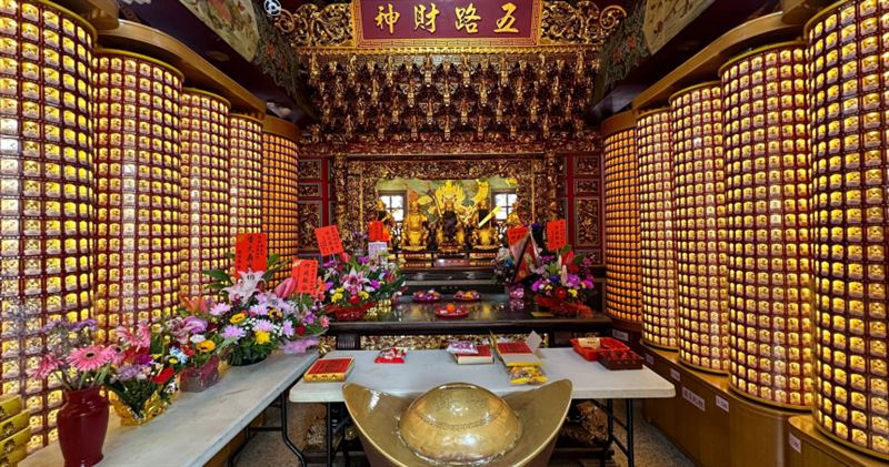 台中樂成宮五路財神。(圖/楊登嵙提供)