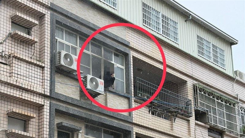 一把火燻出通緝犯！他得救…卻躲不掉制裁