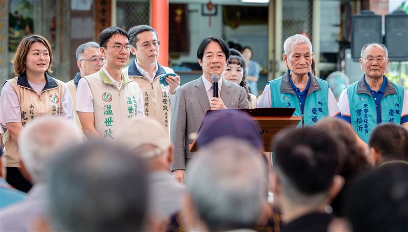 賴清德攜手温世政南投參香（圖／温世政競辦提供）