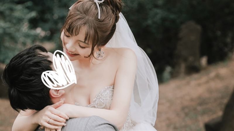 前兒童台姐姐PO婚紗照 震驚網:結婚了?