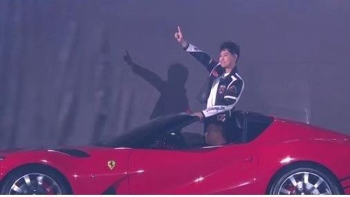 林志穎開2千萬法拉利登大巨蛋震撼畫面曝