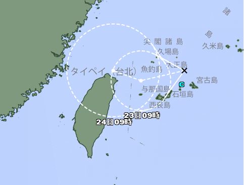 台灣東北方的海面上熱帶低壓最快明天增強為颱風。(圖/日本氣象廳)