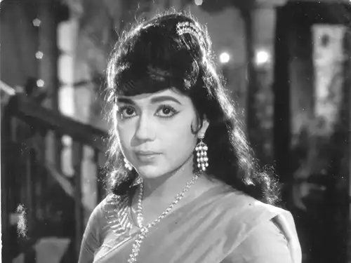 印度傳奇女演員Sowcar Janaki（蘇卡&middot;賈納基，音譯）離世，享壽94歲。（圖／翻攝自X平台）