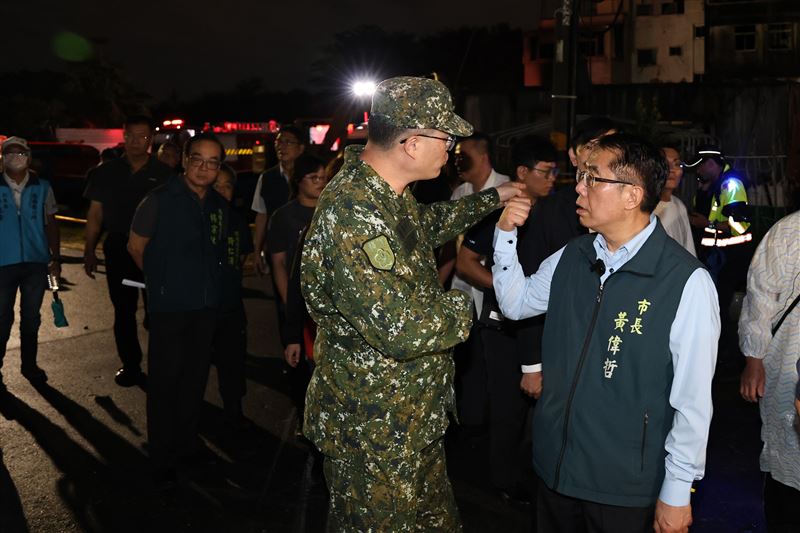 黃偉哲表示,賴總統了解災情狀況後立即出動國軍支援。(圖/翻攝畫面)