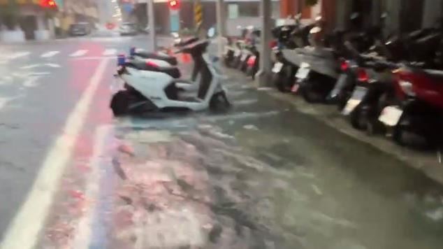 高雄台南25區一級淹水警戒!積淹水畫面曝
