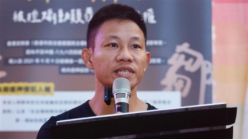 旅居台灣的港人湯偉雄（別名赴湯）（圖）示警台灣，珍惜民主與自由。（圖／中央社）