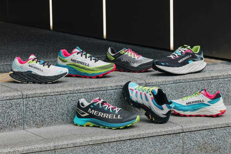MERRELL推45週年旗艦越野跑鞋MTL SpeedARC Peak碳板科技瞄準競速市場。(圖/品牌業者提供)