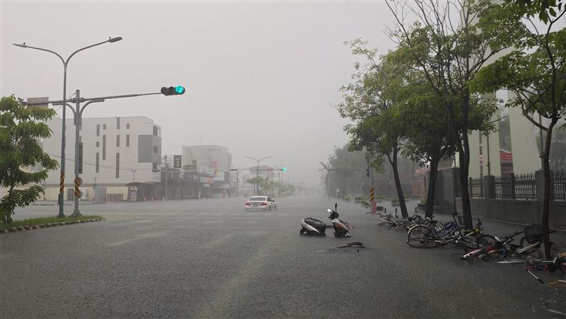 有新低壓!專家:南部雨勢今天將達最猛烈