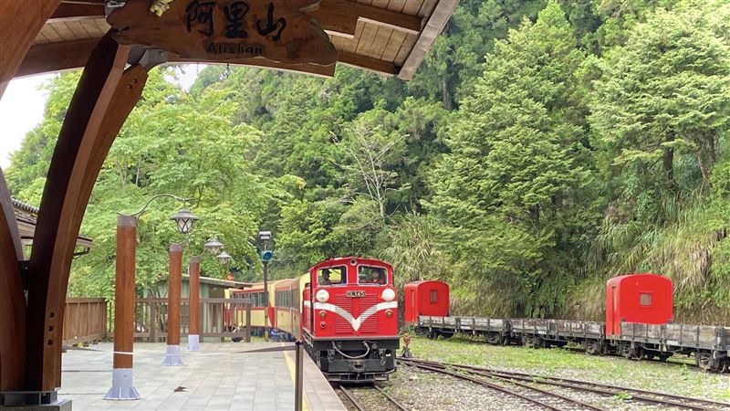 低壓帶影響恐豪雨　阿里山林鐵24日停駛