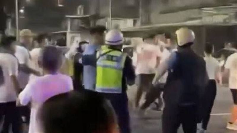 高雄宮廟深夜15人鬥毆 警方追車全數逮回
