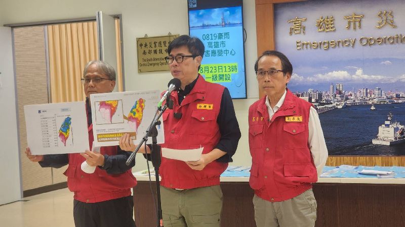 高雄4天下半年雨　陳其邁籲非必要勿外出