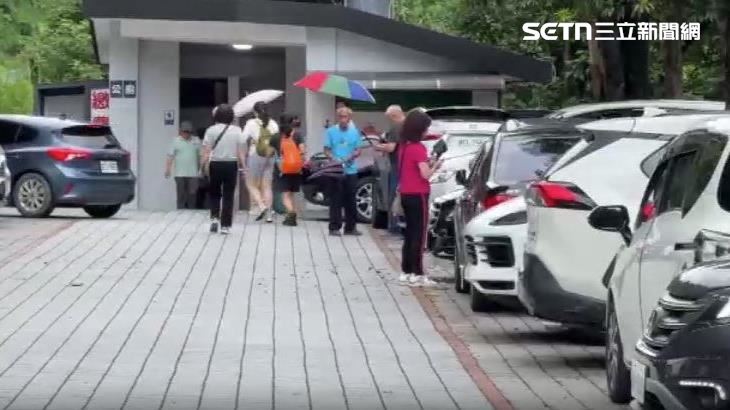 附近停車位僅28個,明顯不夠停