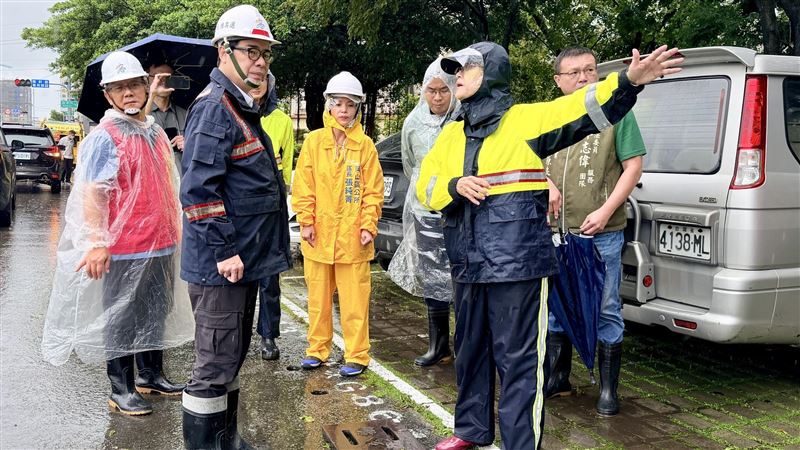劇烈降雨持續！高市府：市民非必要不外出