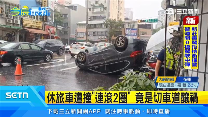 休旅車變換車道遭撞翻覆,翻滾兩圈撞上3輛機車,所幸僅駕駛輕傷,警方將釐清肇責