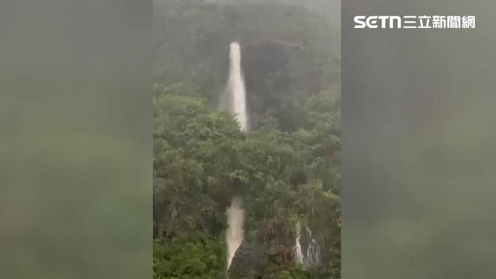 台東豪雨池上住家淹水 蘭嶼驚見超高瀑布
