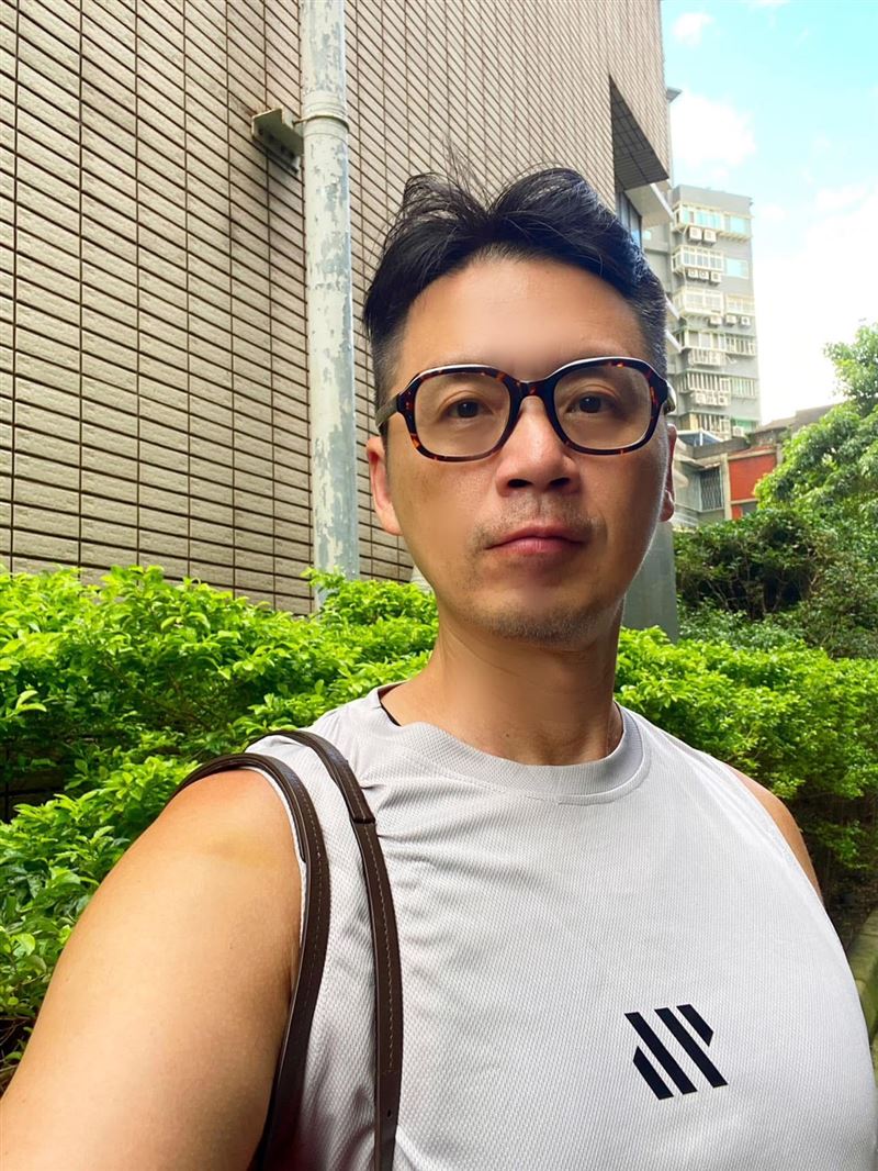 呂如中在YouTube 頻道「呂如中在路上」內,持續與粉絲分享旅行點滴。(圖/翻攝自呂如中臉書)