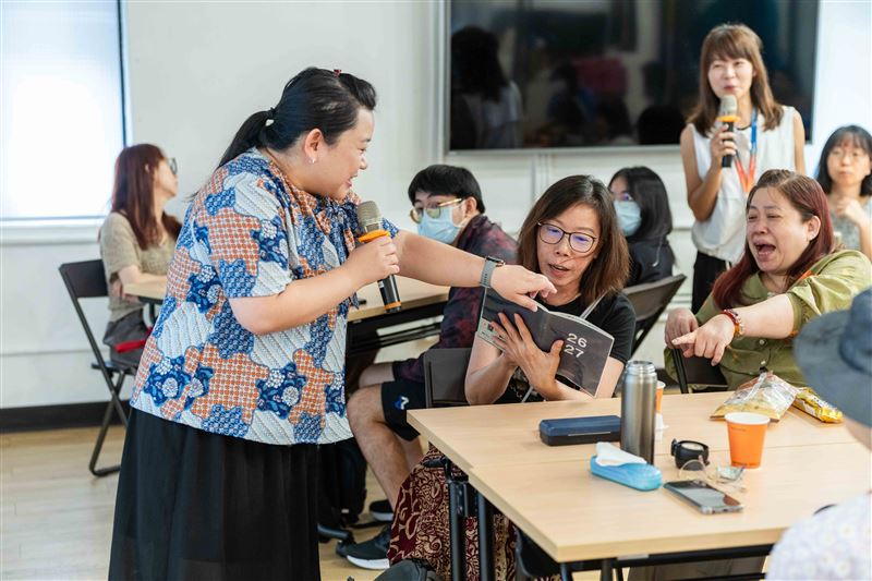 北富銀攜手南洋台灣姊妹會舉辦新住民金融培力工作坊，由首批多國籍種子教師正式上陣授課，帶領新住民學習理財與防詐知識，落實金融平權與多元共融。（圖／北富銀提供）