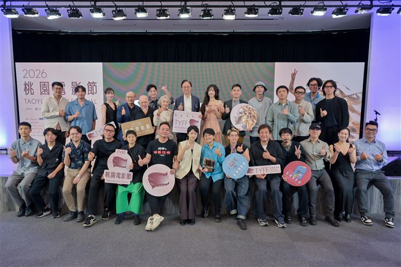2026桃園電影節頒獎典禮落幕,本屆影帝、影后分別由《96分鐘》林柏宏與《深度安靜》林依晨拿下。(圖/桃園電影節提供)