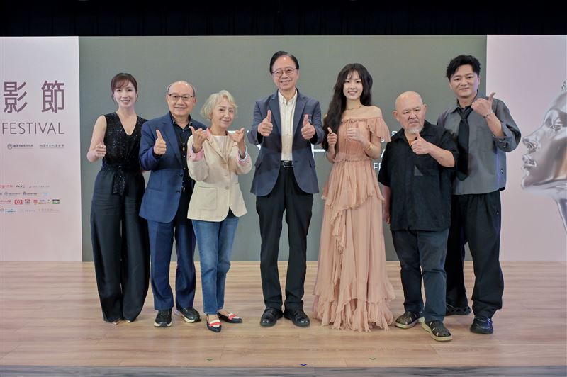 2026桃園電影節頒獎典禮落幕,本屆影帝、影后分別由《96分鐘》林柏宏與《深度安靜》林依晨拿下。(圖/桃園電影節提供)