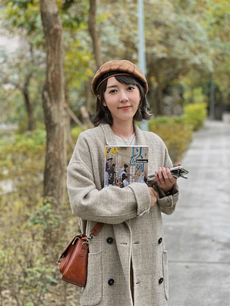 五熊對日本國寶潑油惹爭議,還可能面臨龐大賠償與刑責。(圖/翻攝自 蔡頤榛(Deborah) 臉書)
