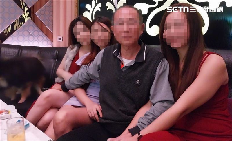 酒店內客人左擁右抱，但國稅局無法認定畫面中的小姐是酒店提供的女陪侍難以據此調整營業稅率。（圖／蔡宗南提供）