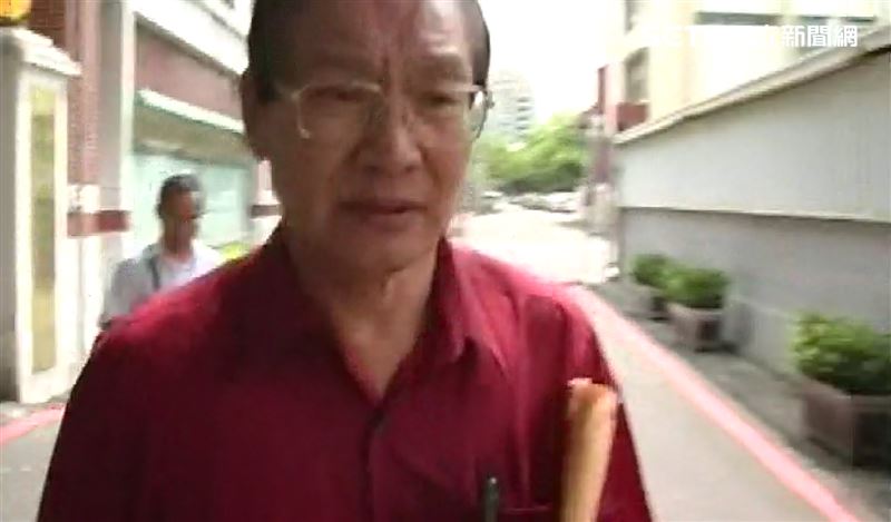 趙建勳也曾去接爸爸趙玉柱（圖）