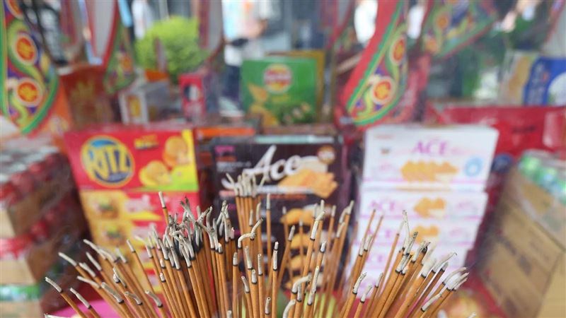 中元普渡供品別急著吃！加熱也沒用