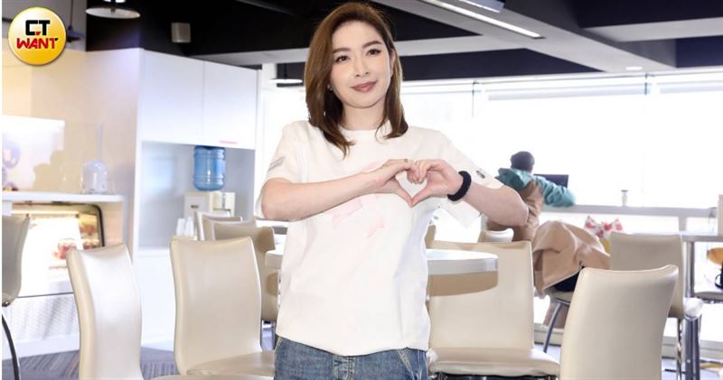 去年許維恩確診乳癌,歷經手術後,選擇在今年3月公開露面說明。(圖/侯世駿攝)