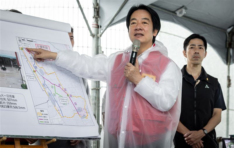 總統賴清德赴高雄及台南關心排水治理計畫(圖/總統府提供)