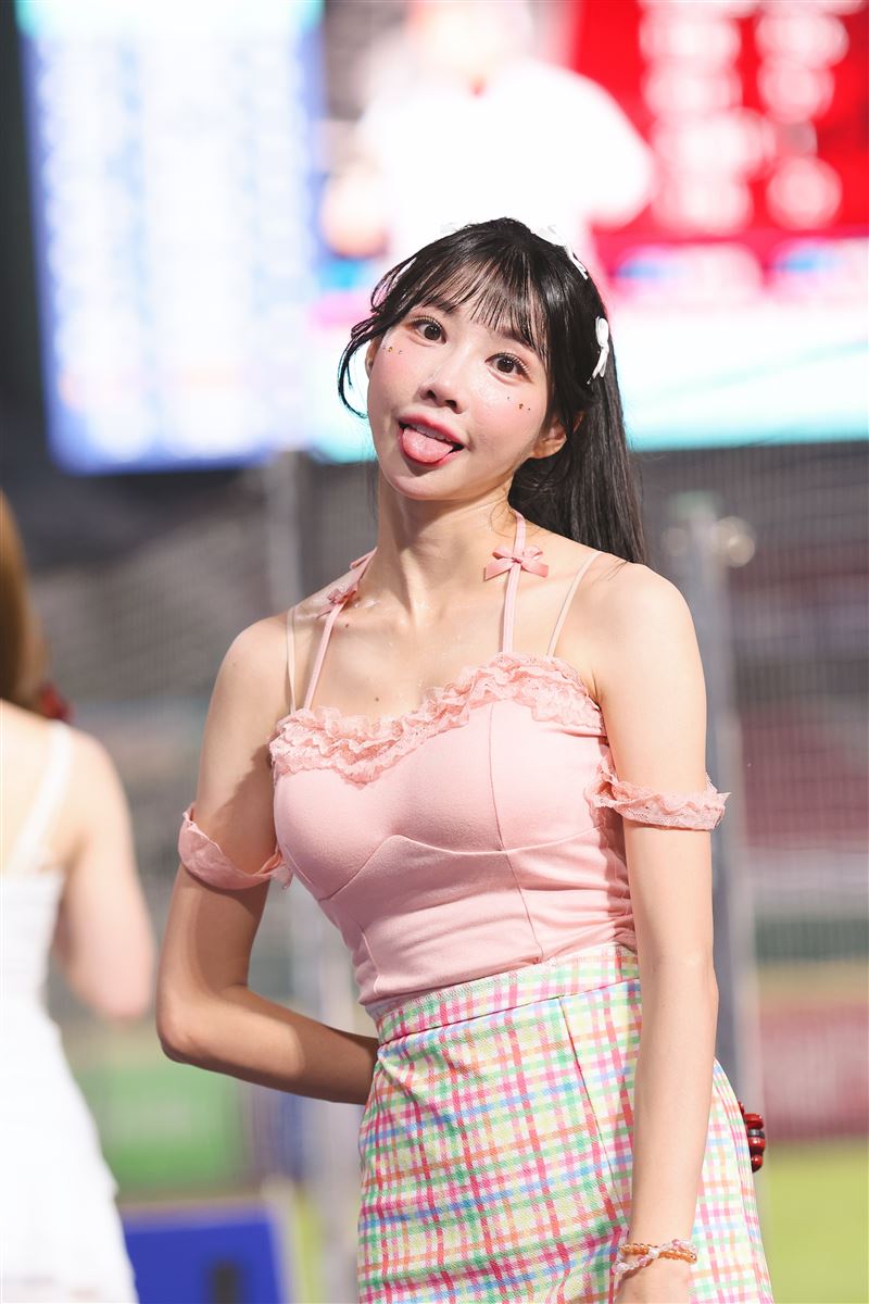 樂天女孩副隊長筠熹玩水祭當天剛好碰到生理期(圖/記者林昱孜攝影)