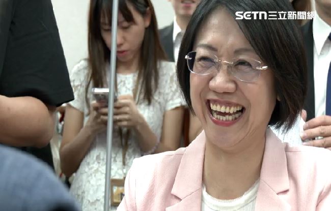 他曝翁、蔣、盧這些爭議 725累積的全沒了