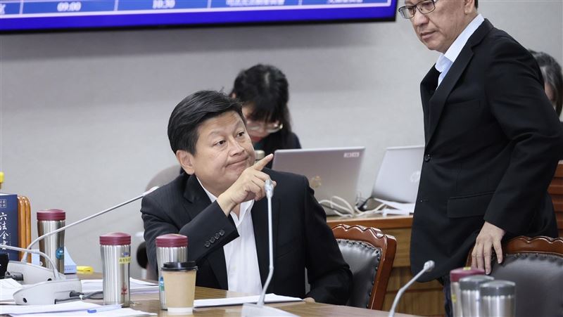 中放行79家花蓮文旦 縣府：傅崐萁幫申請