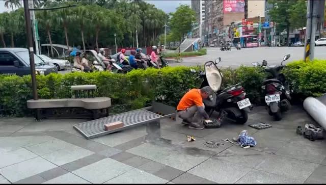 砸錢蓋狗籠吸菸區又偷拆！她酸爆北市府