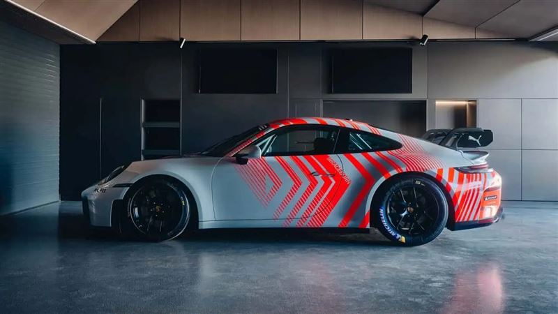 保時捷911 Challenge入門版賽車。(圖/翻攝Porsche網站)