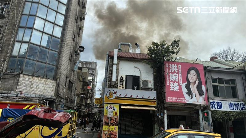 新／西門町餐廳屠竄火煙　警消急射水灌救
