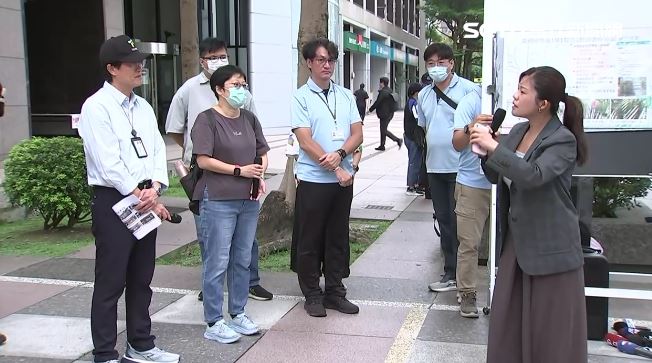北市議會工務委員會前往信義路5段考察綠籬式吸菸區(圖/翻攝畫面)