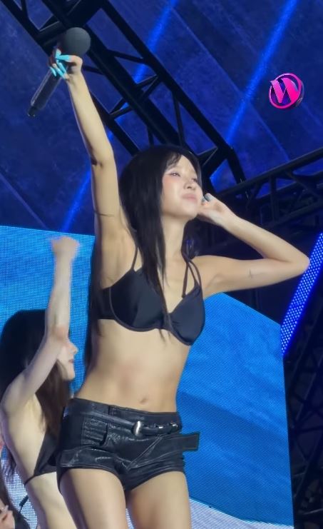 i-dle小娟近日登上WATERBOMB水炸彈舞台,造型卻引發熱議。(圖/翻攝自IG @waterbomb_official)
