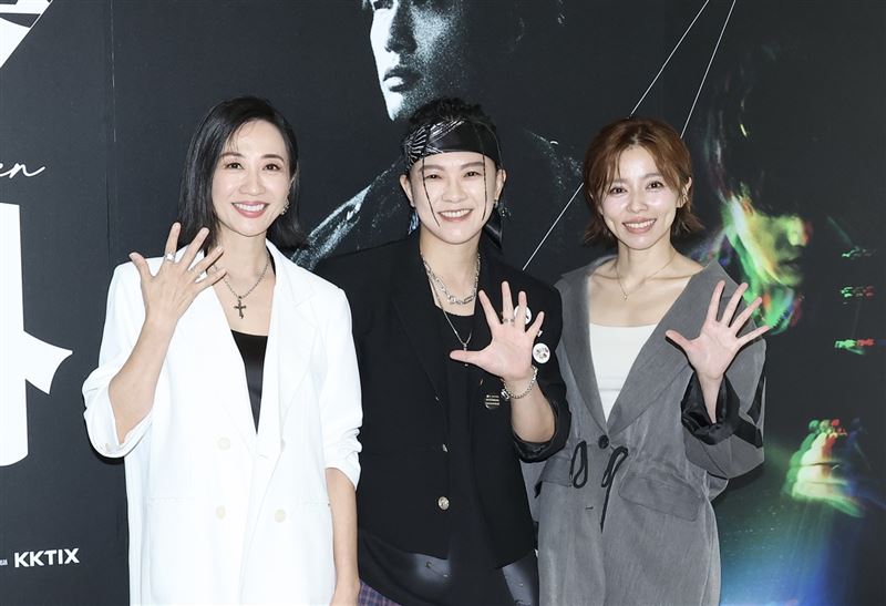 潘奕如(左起)、張芸京、王瞳,出席朱芸編「銀幕之外」演奏會記者會。(圖/記者田俊彥攝影)