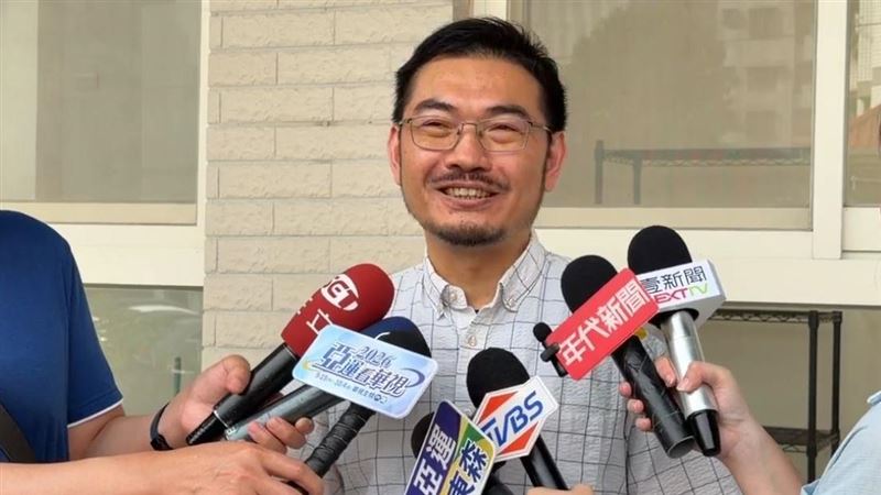 骨科診所「趙醫師」不是趙建銘　本尊現身