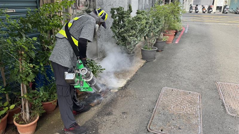 沒出國！高市岡山一家3口全中登革熱