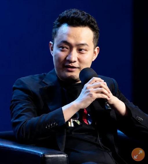 幣圈大佬孫宇晨透過律師向景甜及其父母提告，追討高達3000萬元人民幣聘金。(圖／翻攝自微博）