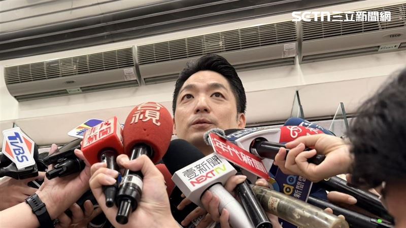 蔣萬安強調,用老本來發現金,台北市沒有這樣的條件(圖/記者陳思妤攝影)