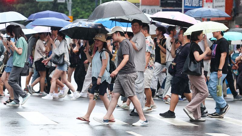 新／7縣市豪、大雨特報　一路下到入夜